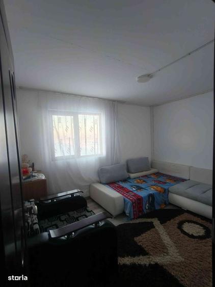 Casă cu 2 camere cu Teren 3000 Mp în Postăvari