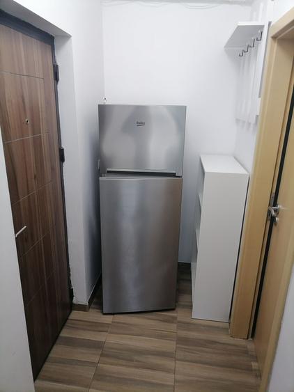 Inchiriere ap. cu 3 camere - 4