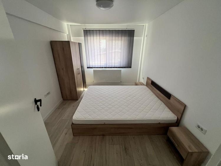 Apartament cu 3 camere semidecomandat în Titan