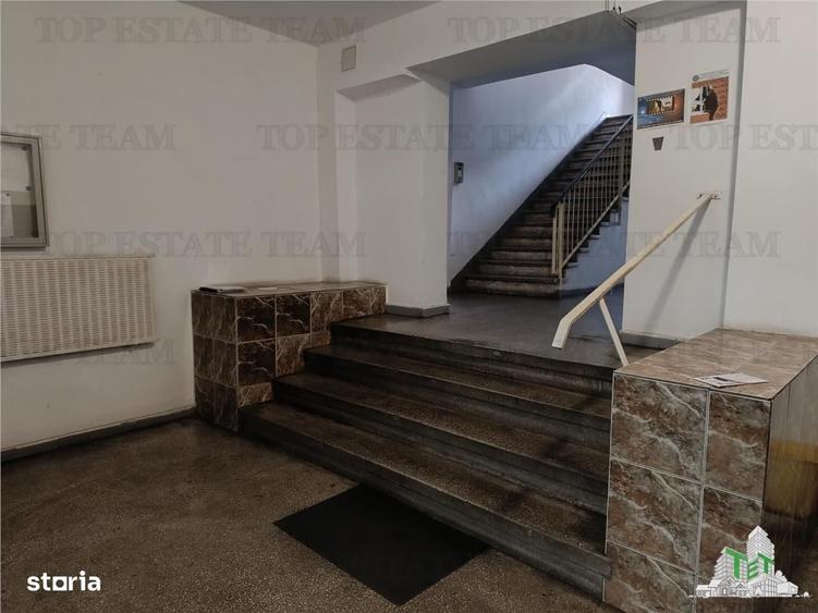 Garsonieră decomandată în Domenii