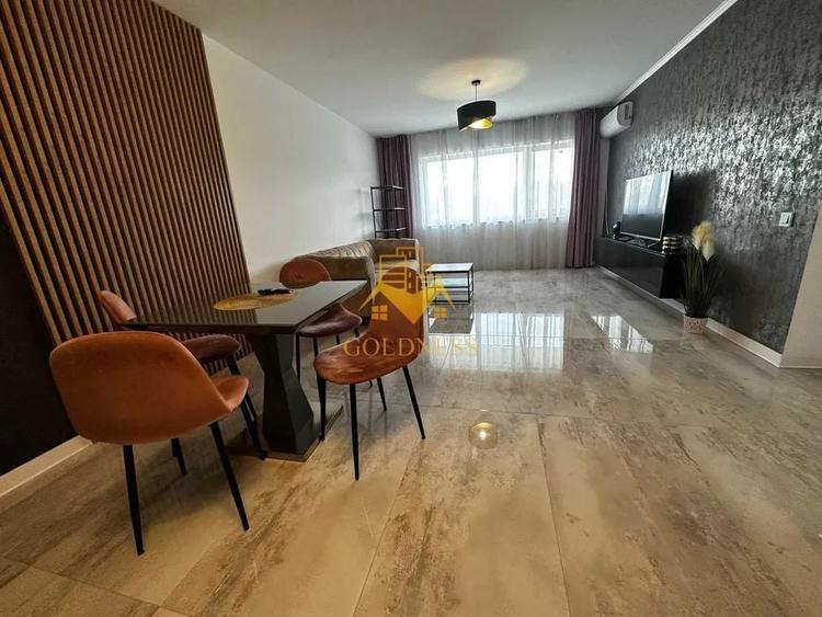 Apartament cu 2 camere semidecomandat în Sopor