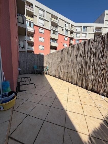 Apartament cu 3 camere decomandat în Aradului