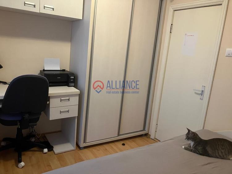 Apartament cu 3 camere în Inel II