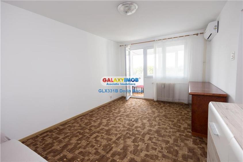 Apartament cu 2 camere decomandat, mobilat în Titan