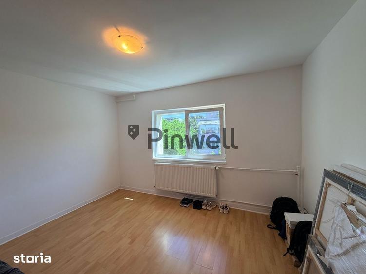 Apartament cu 2 camere decomandat în Tei