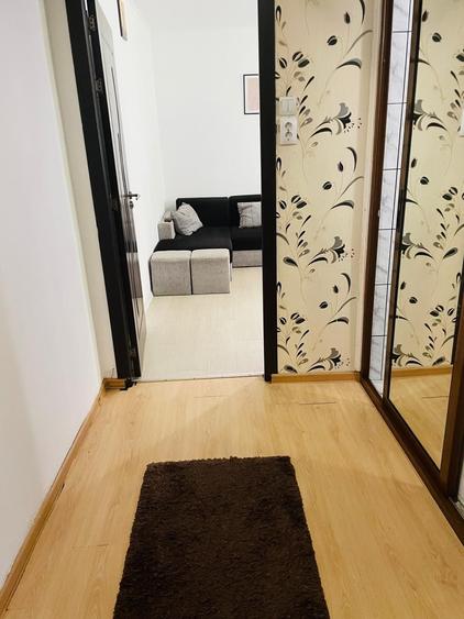 Apartament cu 2 camere semidecomandat în Nord
