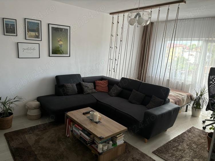 Apartament cu 2 camere decomandat în Zorilor