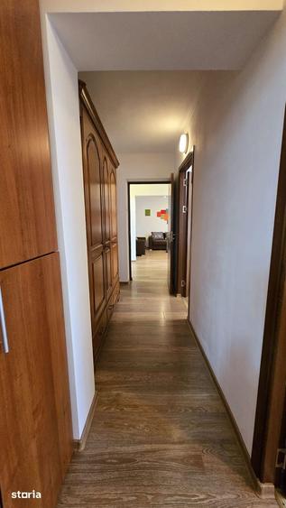 Apartament cu 3 camere în Central