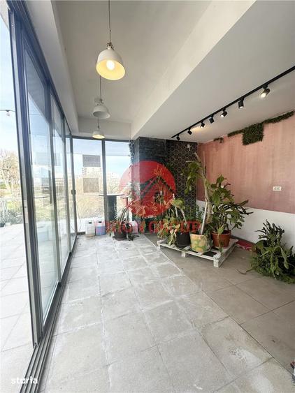 Spațiu comercial, de 160 mp, în Nord