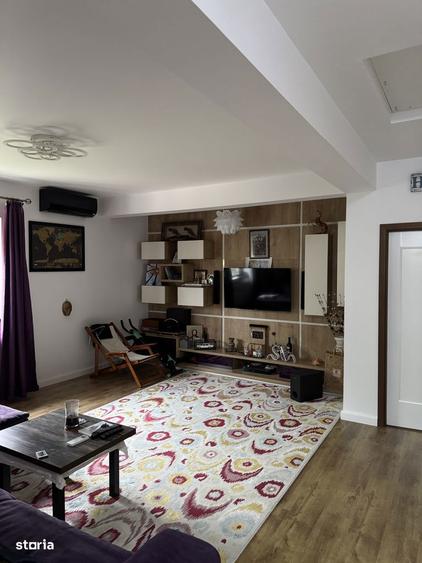 Casă cu 3 camere cu Teren 295 Mp în Central