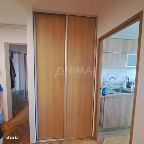Apartament cu 3 camere decomandat în Central
