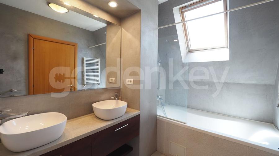 Duplex cu 6 camere cu Piscina în Pipera