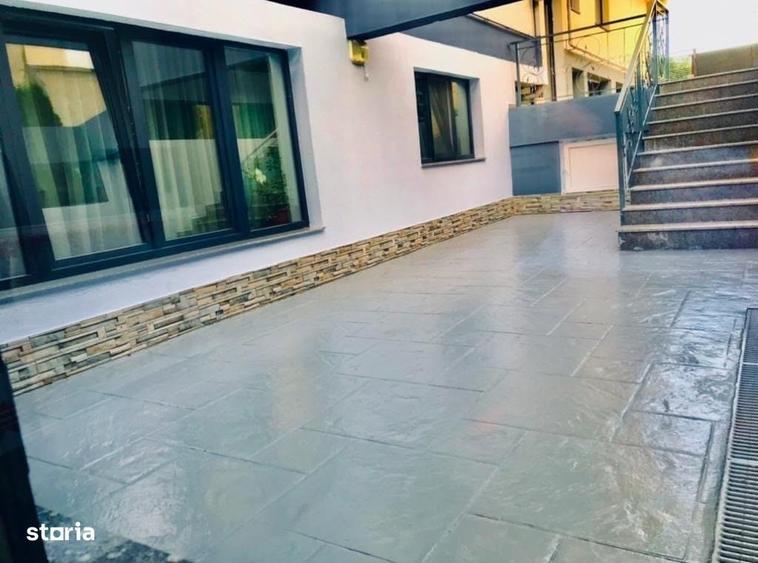 Apartament De Vanzare cu 3 Camere+ curte zona Bucuresti-noi sec.1 - 4