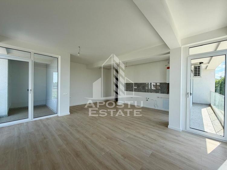Apartament cu 2 camere decomandat în Torontalului
