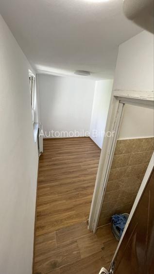 Garsoniera str IZA Rogerius