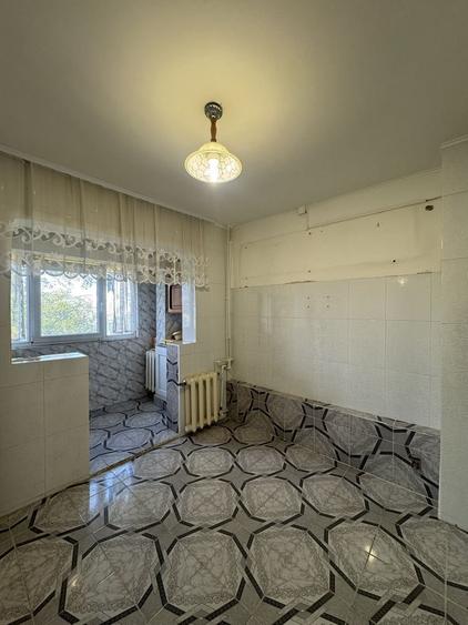 Apartament cu 2 camere semidecomandat în Tomis Nord