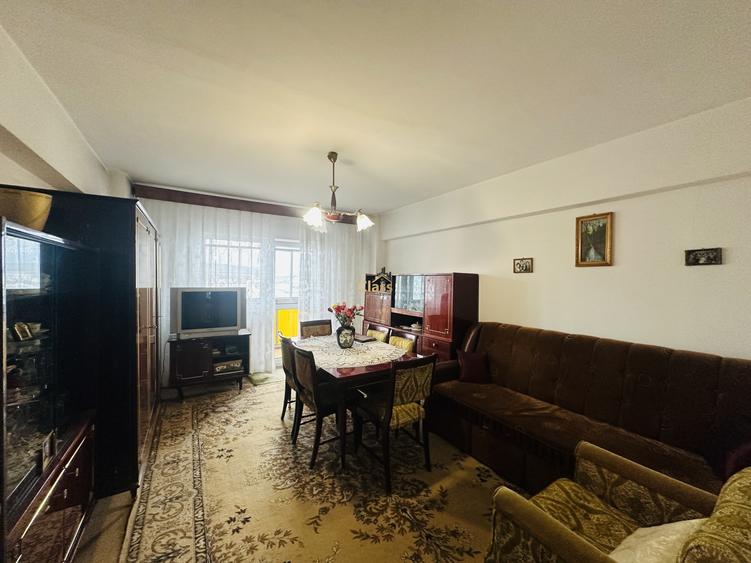 Apartament cu 4 camere decomandat, mobilat în Mănăștur — fotografia 1