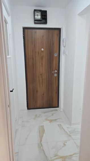 Apartament cu 2 camere decomandat în Doamna Ghica