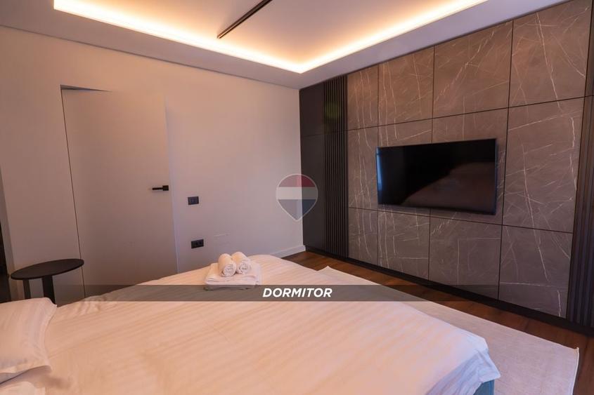 Apartament cu 3 camere decomandat, mobilat în Ultracentral