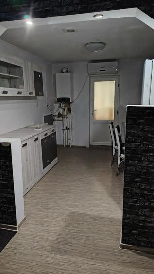 Apartament cu 2 camere decomandat în Dorobanți 2
