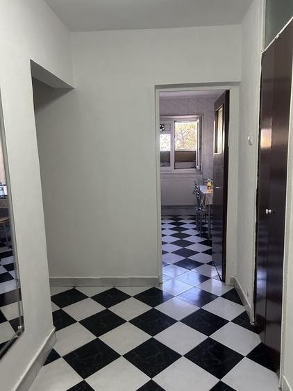 Apartament cu 2 camere decomandat în Rahova