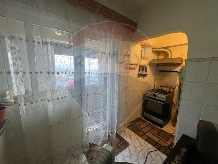 Apartament cu 2 camere decomandat, mobilat în Brăilei