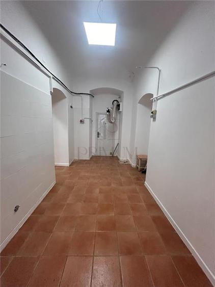 Spațiu comercial, de 150 mp, în Ultracentral