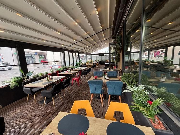 Spațiu comercial, de 255 mp, în Central