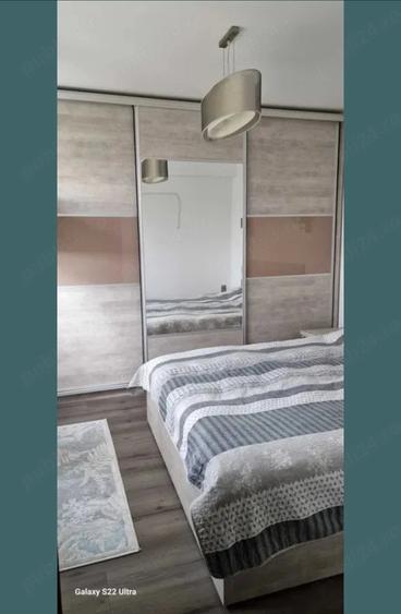 Apartament cu 3 camere semidecomandat în Păcurari