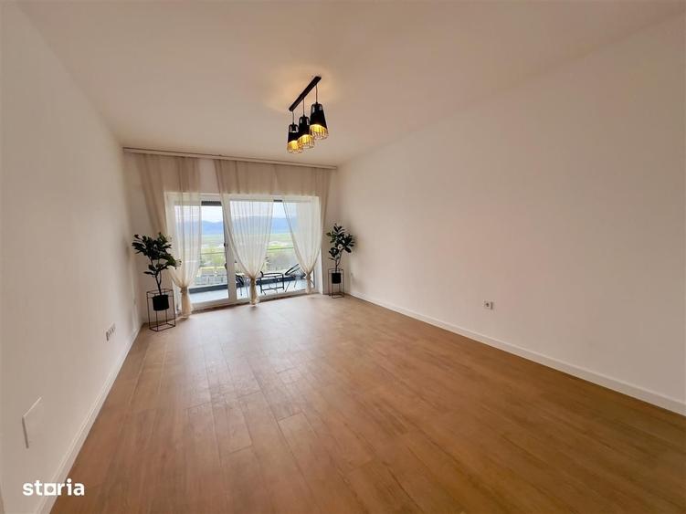Apartament cu 3 camere în Cristian