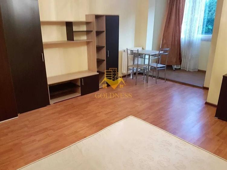 Garsonieră decomandată, mobilată în Mănăștur