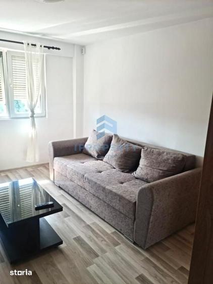 Apartament cu 2 camere semidecomandat în Gara de Nord