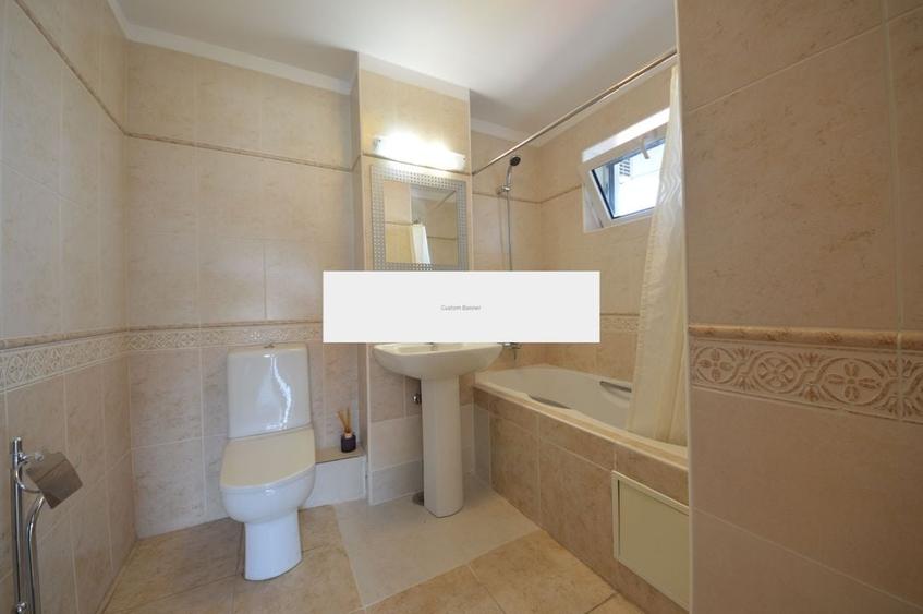 Casă individuală cu 4 camere cu Canalizare în Polonă