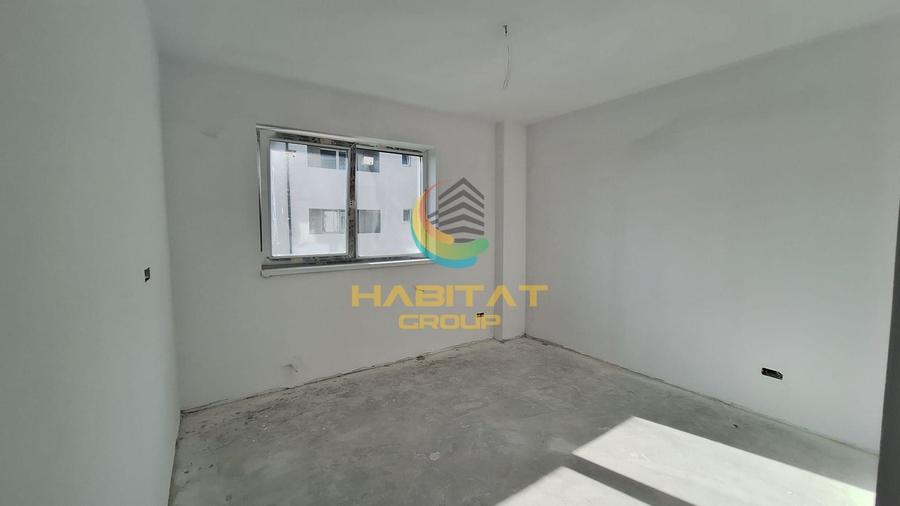 Apartament cu 3 camere decomandat în Berceni