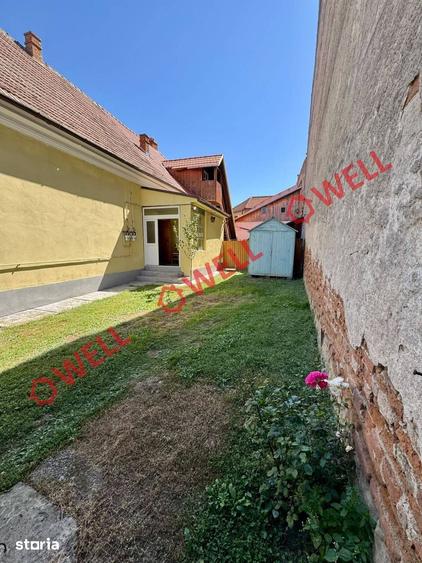 Casă cu 2 camere decomandat cu Teren 98 Mp în Central