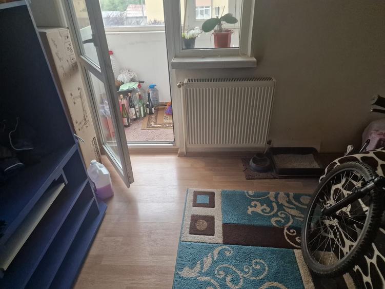 Apartament cu 2 camere decomandat în Mărăței