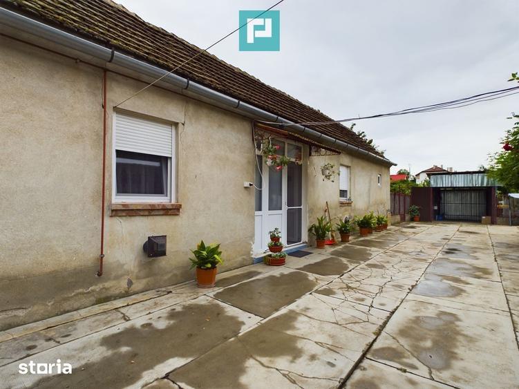 Casă cu 5 camere cu Teren 1440 Mp în Central