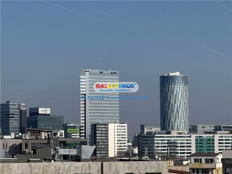 Apartament cu 4 camere decomandat în Herăstrău