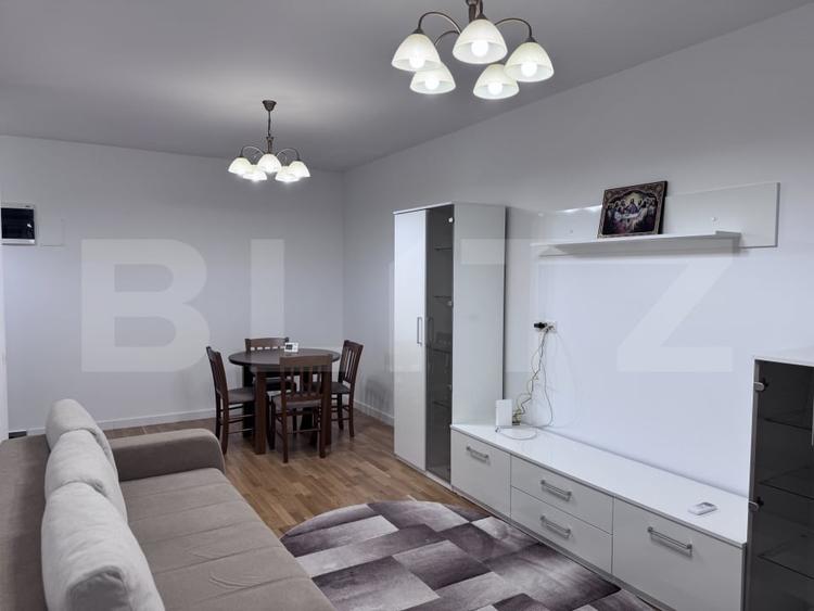 Apartament cu 2 camere decomandat, mobilat în Albert