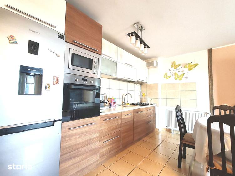 Apartament cu 2 camere decomandat în Craiovei