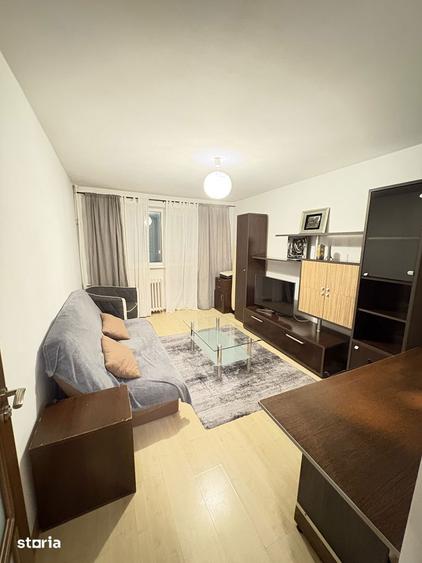 Apartament cu 2 camere decomandat, mobilat în Berceni