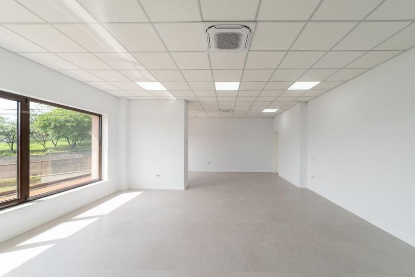 Spațiu comercial, de 170 mp, în Craiovei