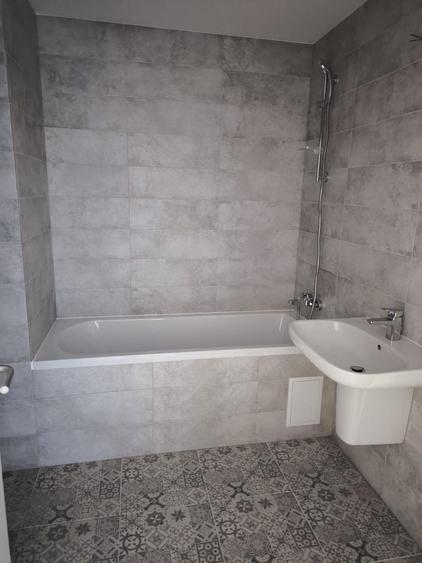 Apartament cu 2 camere decomandat în Costin Georgian