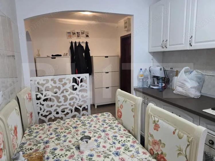 Apartament cu 2 camere semidecomandat în Micro 9