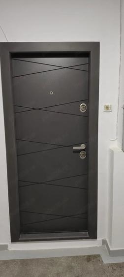 Se vinde ap.cu doua camere. - 3