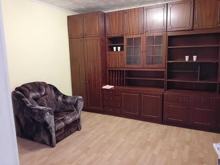 Casă cu 3 camere în Central