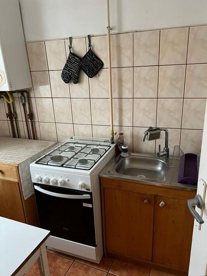 Garsonieră decomandată în Complex Studențesc