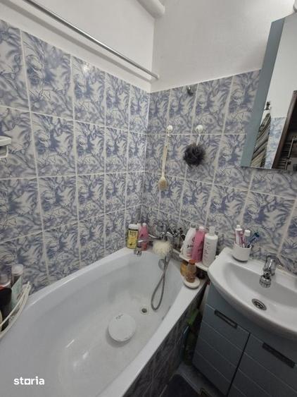 Apartament cu 2 camere semidecomandat în Valea Rosie