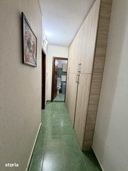 Apartament cu 2 camere decomandat în Pelican