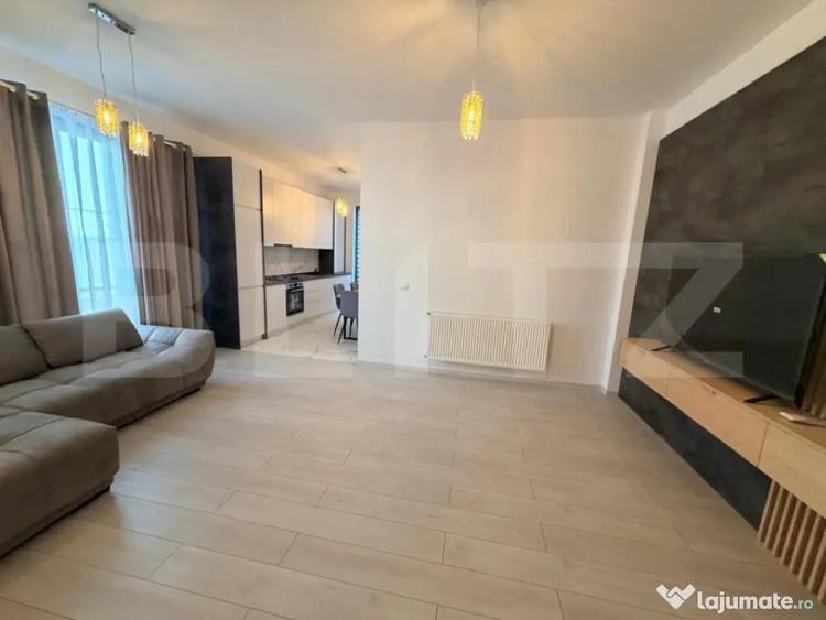Apartament cu 3 camere decomandat în Tărlungeni